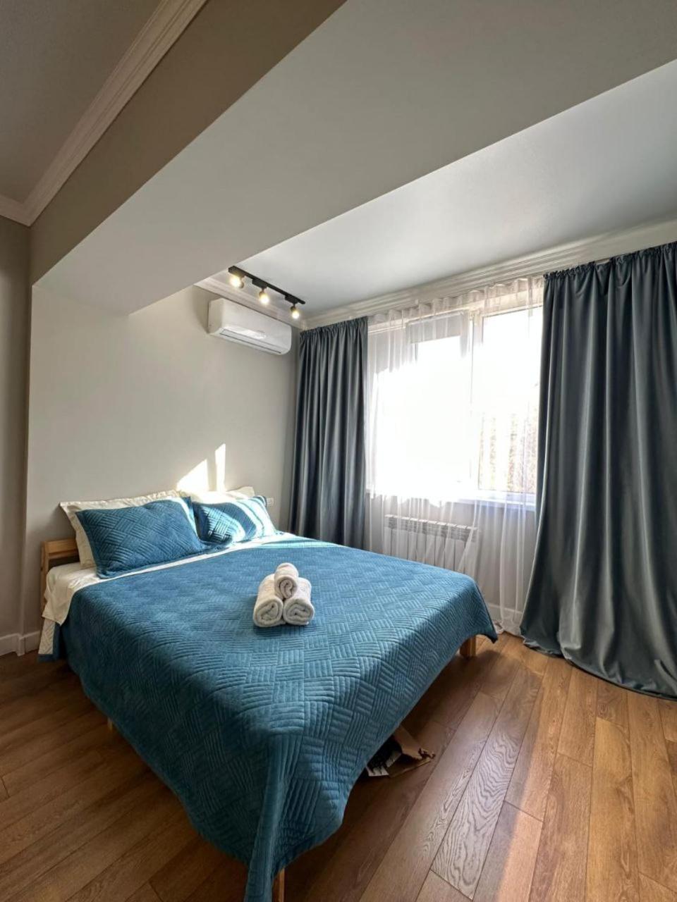 Apartmán Жилой Комплекс Молодежный На Тулебаева Almaty Exteriér fotografie